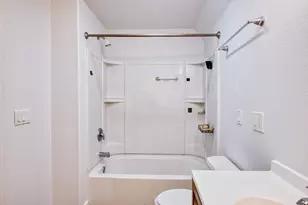 989 S 1010 W, Tooele, UT 84074 - Photo 18