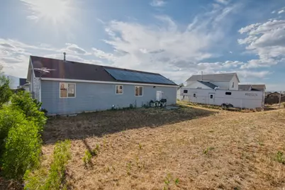 989 S 1010 W, Tooele, UT 84074 - Photo 22
