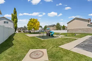 3422 W Briar Dr S, West Jordan, UT 84084 - Photo 28
