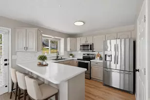 1193 E 3225 N, Layton, UT 84040 - Photo 4
