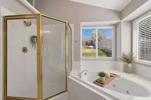 1193 E 3225 N, Layton, UT 84040 - Photo 8