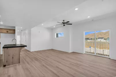 3412 N Willy Way #A5, Eagle Mountain, UT 84005 - Photo 2