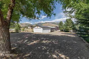5186 N 3350 E, Eden, UT 84310 - Photo 46