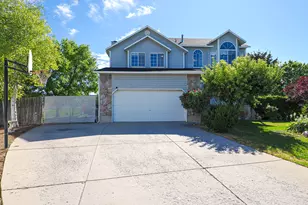 3743 Pear Apple Cir, Salt Lake City, UT 84119 - Photo 4