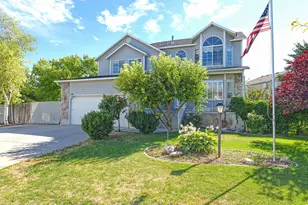 3743 Pear Apple Cir, Salt Lake City, UT 84119 - Photo 2