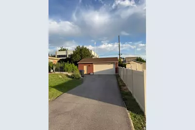 964 E 5290 S, Murray, UT 84117 - Photo 8