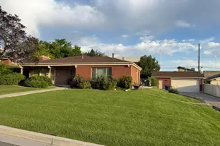 964 E 5290 S, Murray, UT 84117 - Photo 1