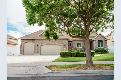 3059 W Uinta Pines Cir, South Jordan, UT 84095 - Photo 2