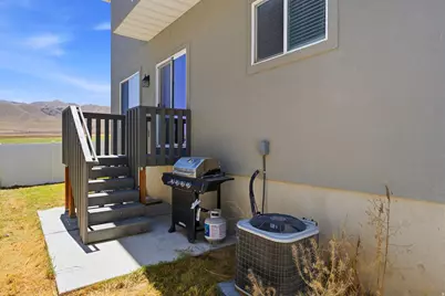 4854 E Lake Corner Dr, Eagle Mountain, UT 84005 - Photo 32