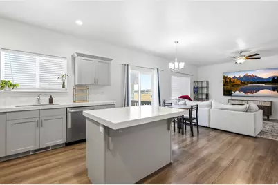 4854 E Lake Corner Dr, Eagle Mountain, UT 84005 - Photo 14