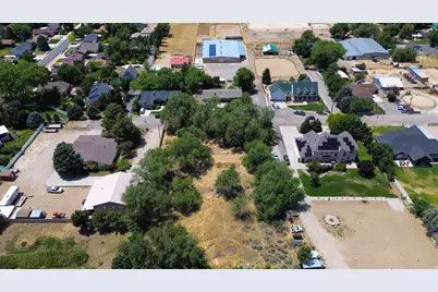 10717 S 1225 E, Sandy, UT 84094 - Photo 12