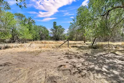 10717 S 1225 E, Sandy, UT 84094 - Photo 6