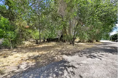 10717 S 1225 E, Sandy, UT 84094 - Photo 16