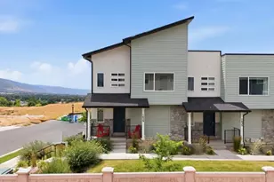 1639 E Indigo Loop N, Layton, UT 84041 - Photo 2