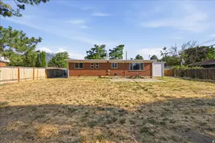 2355 E 7645 S, Cottonwood Heights, UT 84121 - Photo 32