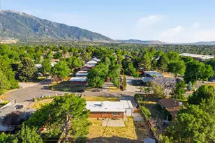 2355 E 7645 S, Cottonwood Heights, UT 84121 - Photo 36