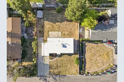 2355 E 7645 S, Cottonwood Heights, UT 84121 - Photo 34