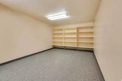 380 E 400 S, Springville, UT 84663 - Photo 6
