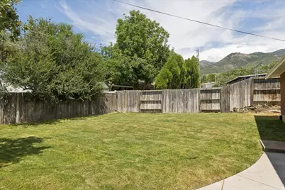 1093 Cambridge Rd, Kaysville, UT 84037 - Photo 40