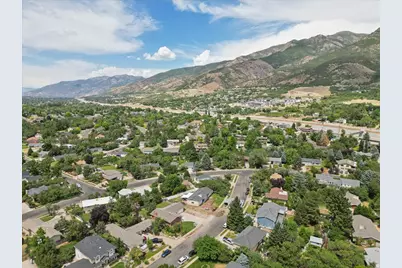 1093 Cambridge Rd, Kaysville, UT 84037 - Photo 52