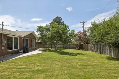 1093 Cambridge Rd, Kaysville, UT 84037 - Photo 44