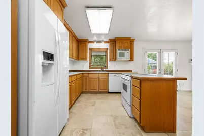2506 W Easton St, Taylorsville, UT 84129 - Photo 10