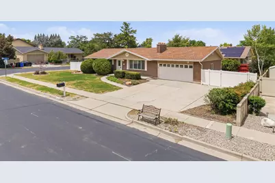 2506 W Easton St, Taylorsville, UT 84129 - Photo 2