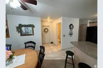 6685 W Feulner Ct S, West Valley, UT 84128 - Photo 12