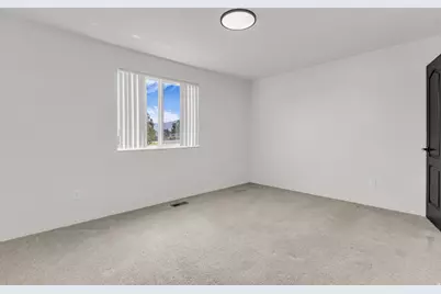 4841 S 3475 W, Taylorsville, UT 84129 - Photo 12