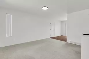 4841 S 3475 W, Taylorsville, UT 84129 - Photo 14