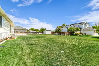 4841 S 3475 W, Taylorsville, UT 84129 - Photo 32
