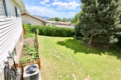 5951 S Sweet Basil W, Taylorsville, UT 84129 - Photo 6