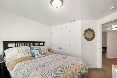 8633 N Peppergrass Dr E, Eagle Mountain, UT 84005 - Photo 32