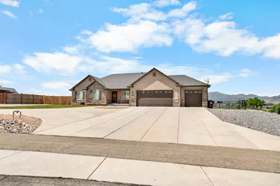 8633 N Peppergrass Dr E, Eagle Mountain, UT 84005 - Photo 44