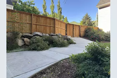1360 E Shady Way, Fruit Heights, UT 84037 - Photo 16