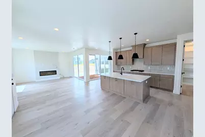 6719 W Miramar St S #502, South Jordan, UT 84009 - Photo 2