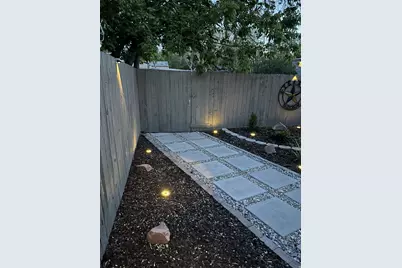 868 E 500 S, Salt Lake City, UT 84102 - Photo 12