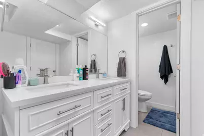 1489 N 400 W, Bountiful, UT 84010 - Photo 30