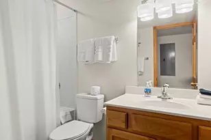532 W Raspberry Patch Rd, Garden City, UT 84028 - Photo 28