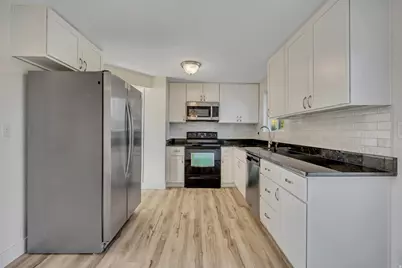 3814 W Mansfield Cir, West Jordan, UT 84084 - Photo 8