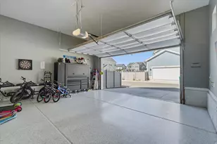 868 N 2125 W, Layton, UT 84041 - Photo 40