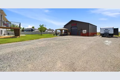 1672 Equestrian Park Way, Kaysville, UT 84037 - Photo 30