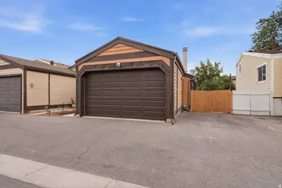 2324 W 4175 S, Taylorsville, UT 84129 - Photo 22