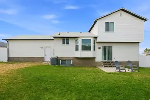 3867 S Ditsie Dr W, Magna, UT 84044 - Photo 30