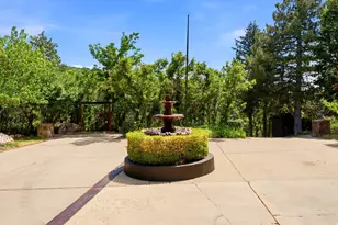 1501 E Maple Hills Dr S, Bountiful, UT 84010 - Photo 8