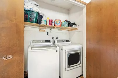 4863 W 3280 S, West Valley, UT 84120 - Photo 30