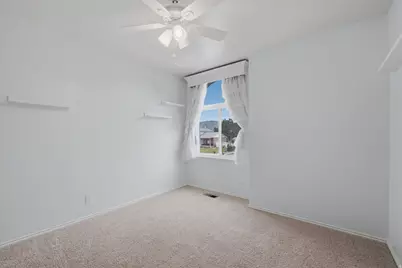 13167 S 2420 W, Riverton, UT 84065 - Photo 18