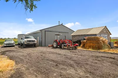 5885 W 8800 N, Elwood, UT 84337 - Photo 32