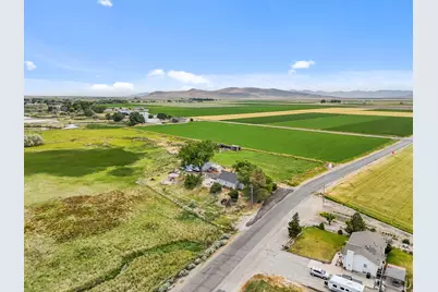 5885 W 8800 N, Elwood, UT 84337 - Photo 38