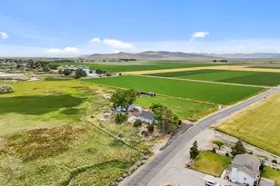 5885 W 8800 N, Elwood, UT 84337 - Photo 38